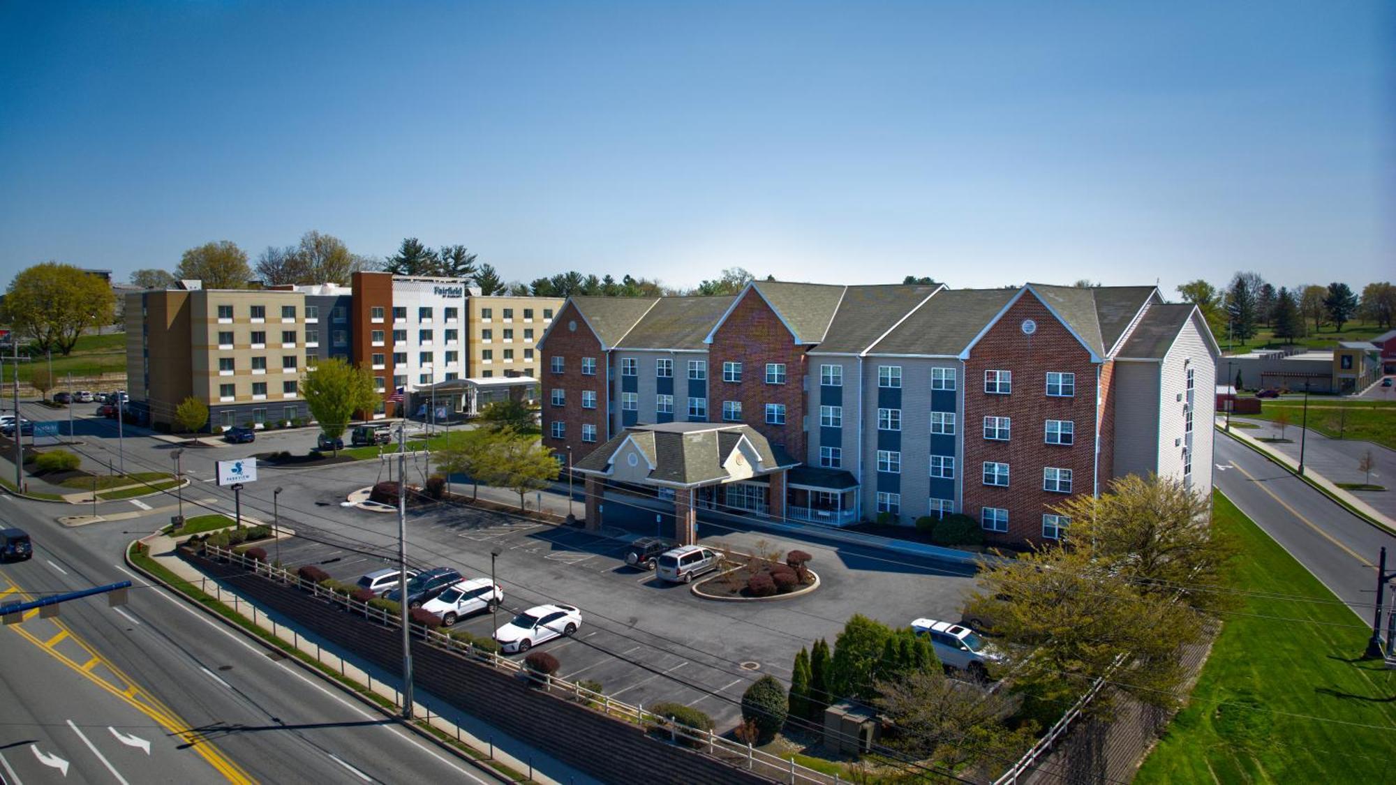 Hotel Parkview & Suites, Lancaster Amish Country, Pa 3*