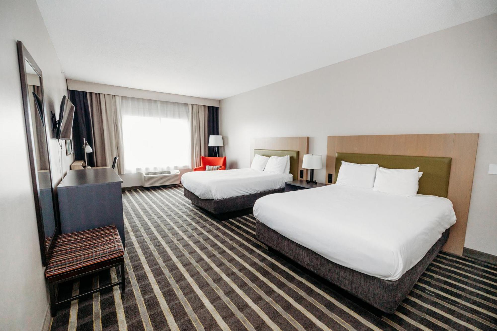 Hotel Parkview & Suites, Lancaster Amish Country, Pa 3*