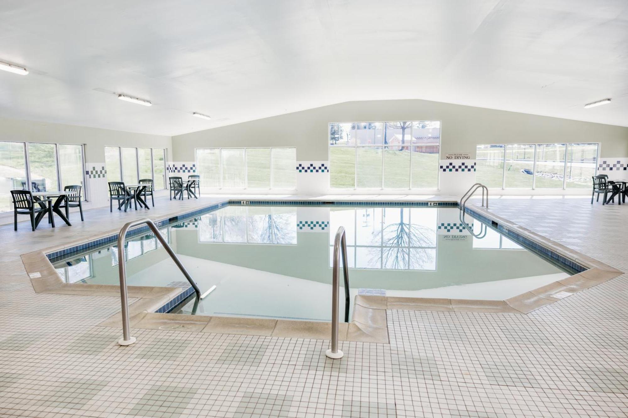 Hotel Parkview & Suites, Lancaster Amish Country, Pa